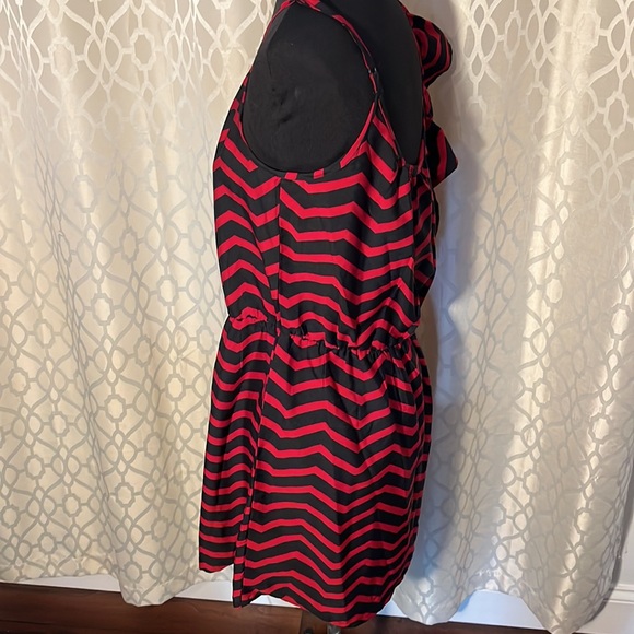 NWT Black and Red Women’s Dress from Envy Me. Size XL - Picture 3 of 8
